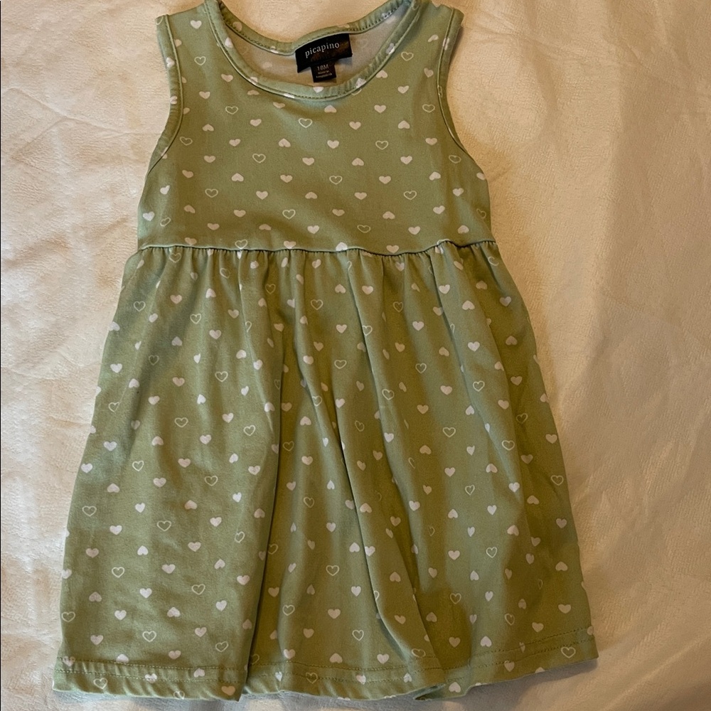 By Picapino Green Heart Print Kids Dress